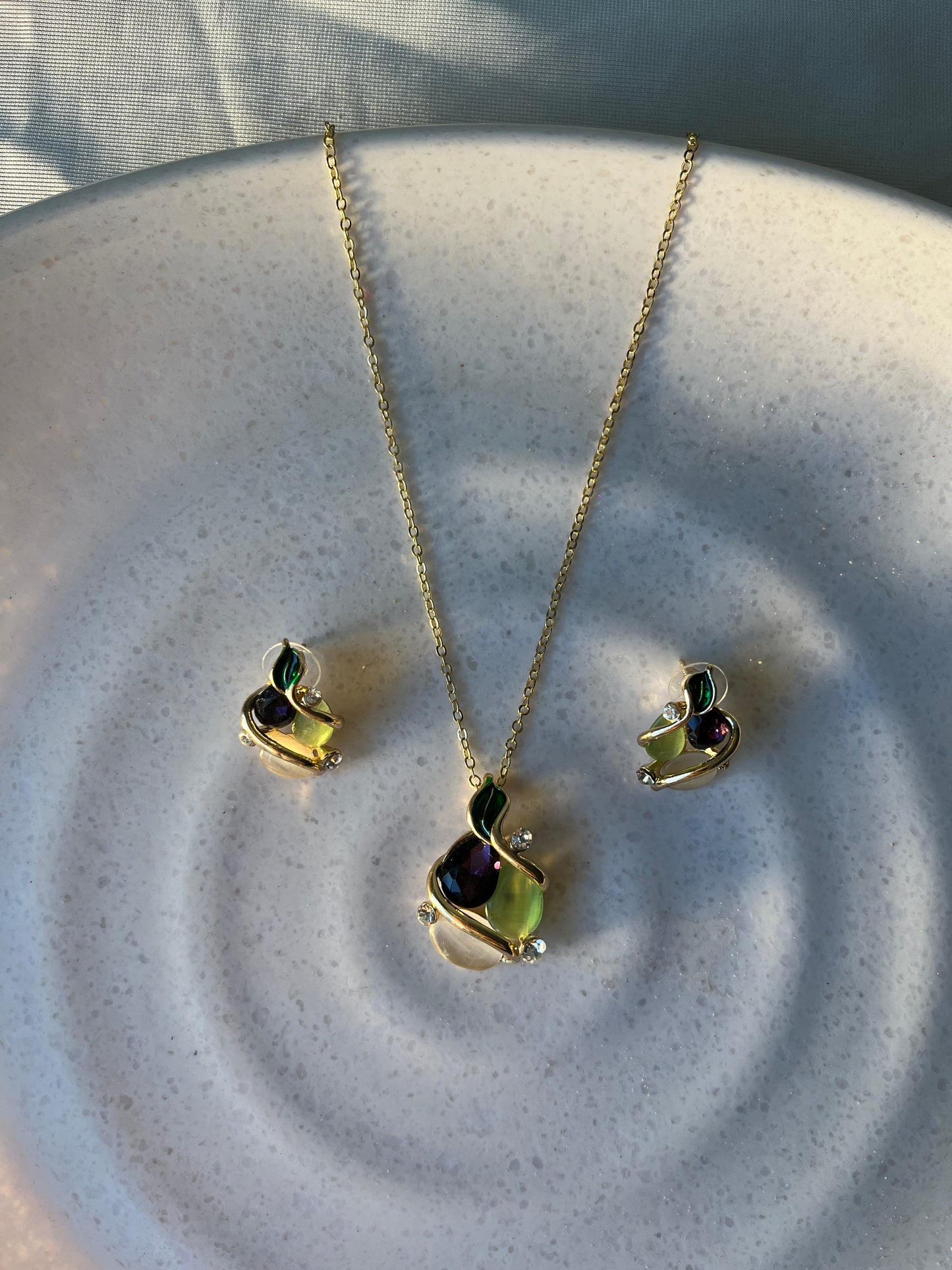 Emerald Grace Dual-Tone Pendant Set