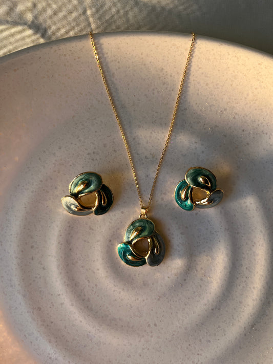 Emerald Swirl Enamel Jewellery Set
