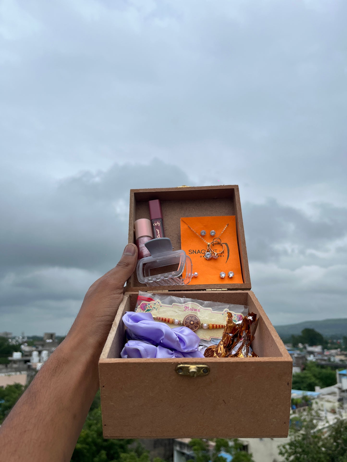 Rakhi Gift Hampers