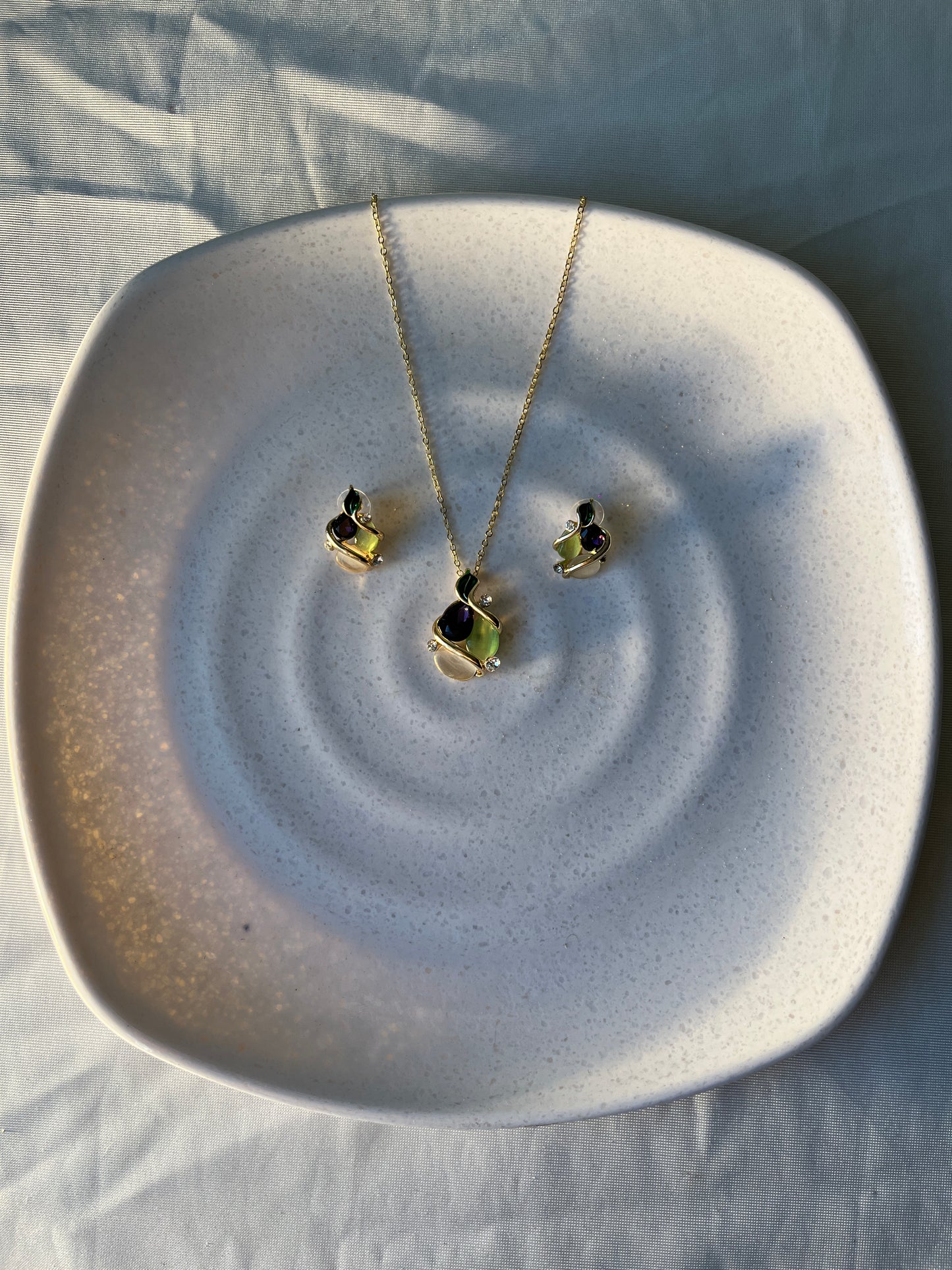 Emerald Grace Dual-Tone Pendant Set
