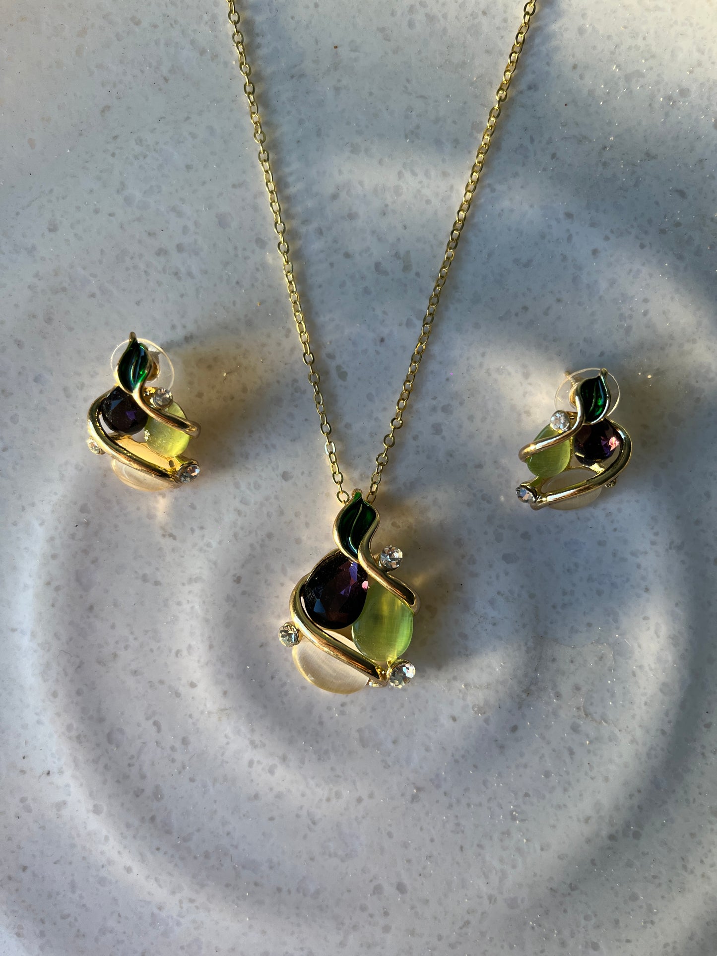 Emerald Grace Dual-Tone Pendant Set